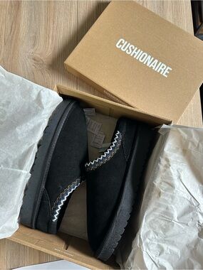 Women’s Black Slip-On Suede Shoes